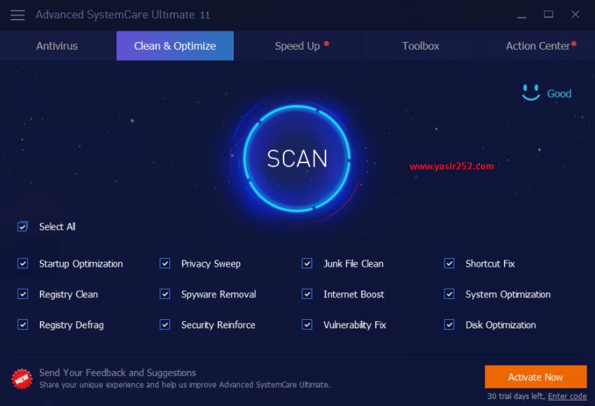 Tampilan interface Advanced SystemCare Pro dengan tombol Scan besar